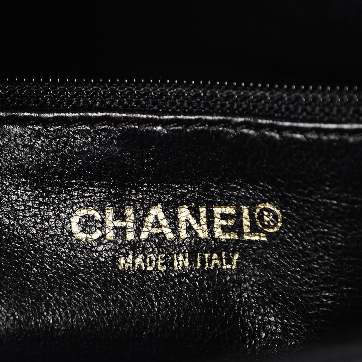 Caviar Quilted Medallion Tote Black