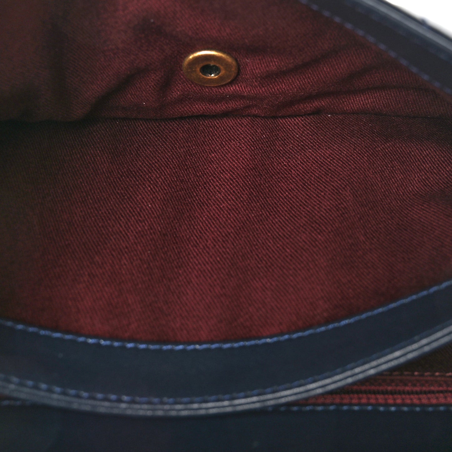 Lambskin Quilted Medium Perfect Edge Flap Navy