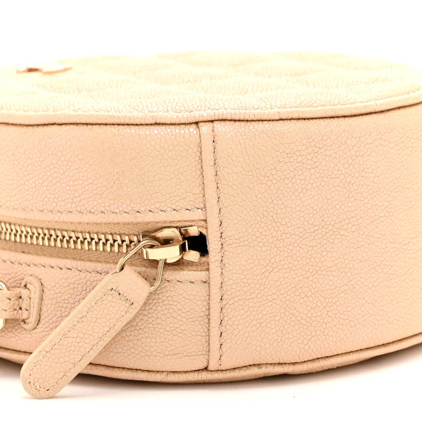 Iridescent Caviar Quilted Round Clutch With Chain Beige