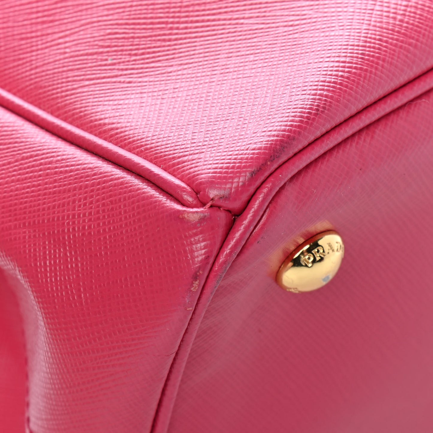 Saffiano Lux Medium Tote Bruyere