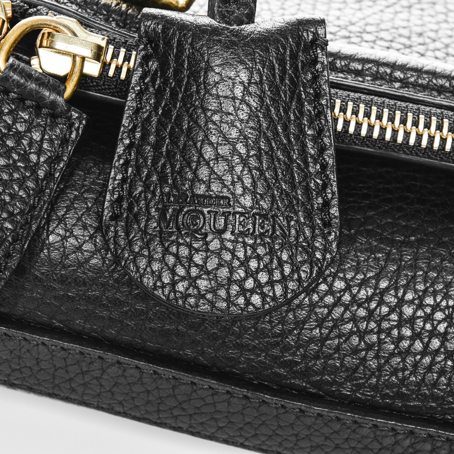 Alexander McQueen Grainy Calfskin Padlock Skull Clutch Black 7 of 7