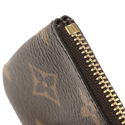 Louis Vuitton Monogram Key Pouch 8 of 10