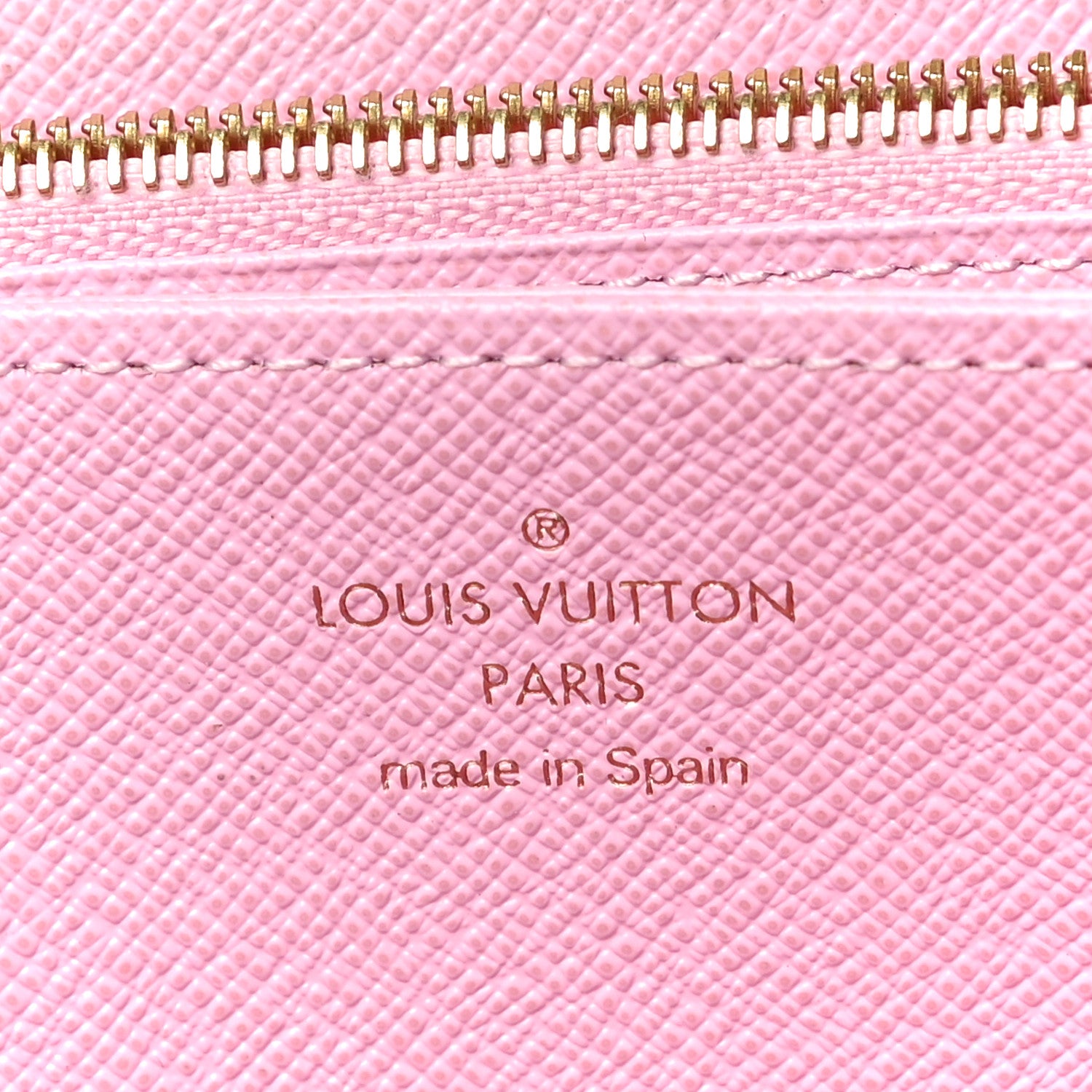 Louis Vuitton Damier Azur 2016 Christmas Animation Zippy Wallet Rose Ballerine 6 of 13