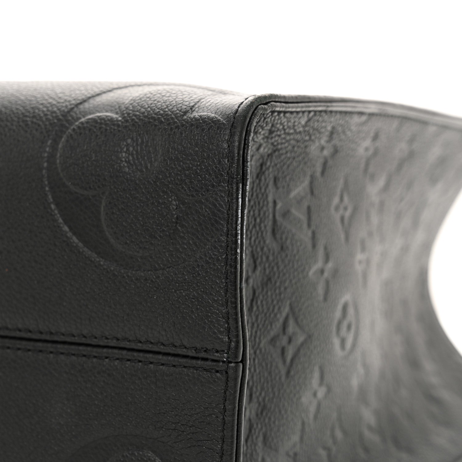 Louis Vuitton Empreinte Monogram Giant OnTheGo MM Black 10 of 11