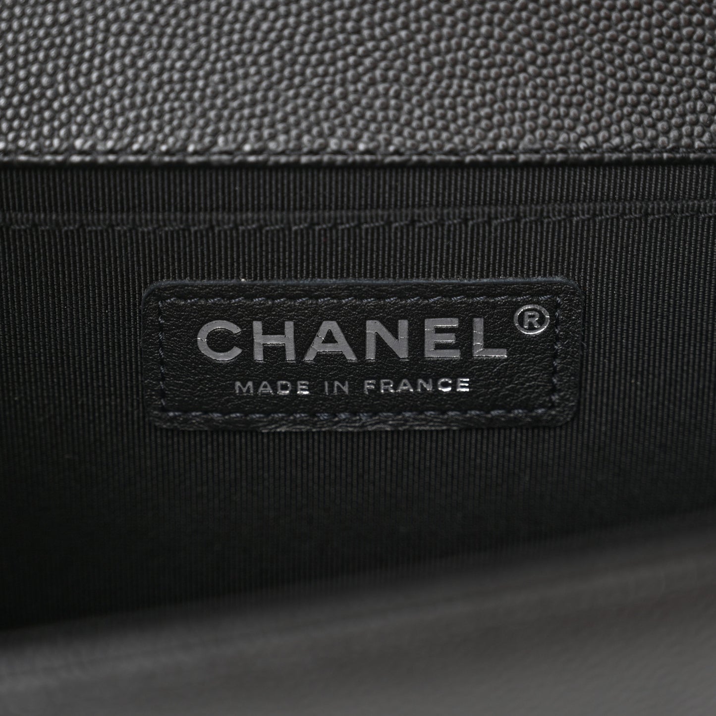 Caviar Quilted Medium Boy Flap Black