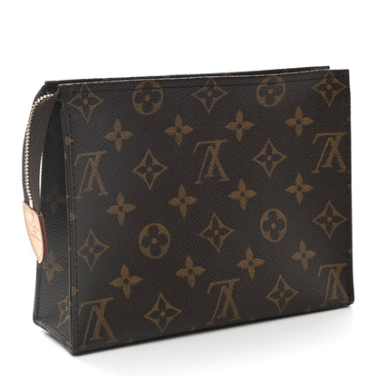 Louis Vuitton Monogram Toiletry Pouch 19 3 of 8