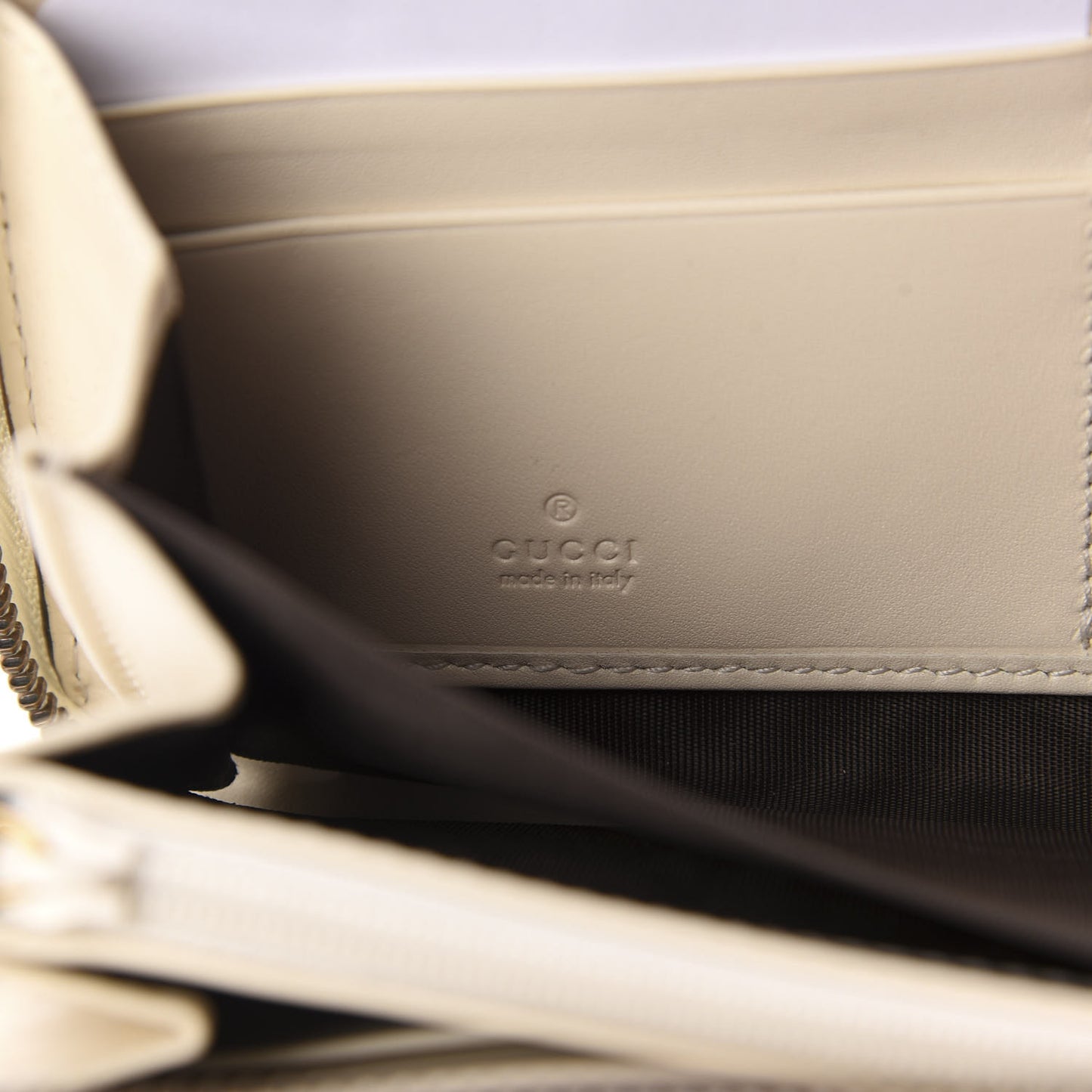 Calfskin Matelasse GG Marmont Zip Around Wallet White