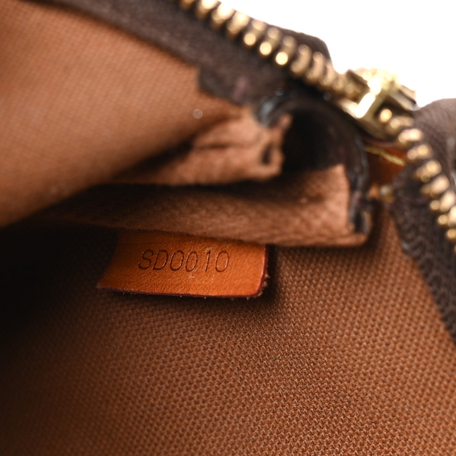 Louis Vuitton Monogram Pochette Accessories 7 of 10