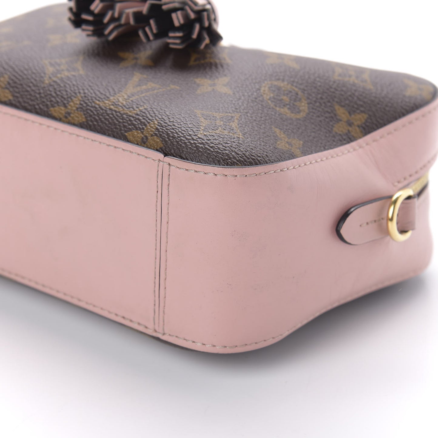 Monogram Saintonge Rose Poudre