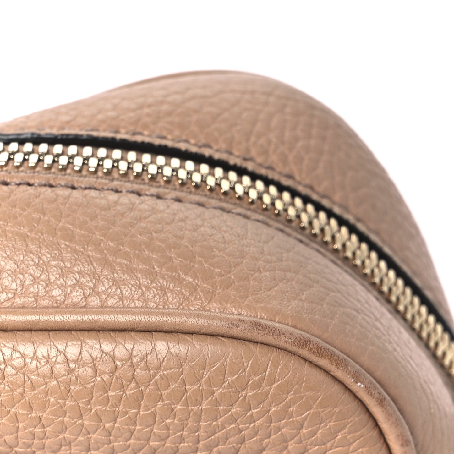 Pebbled Calfskin Small Soho Disco Bag Camelia