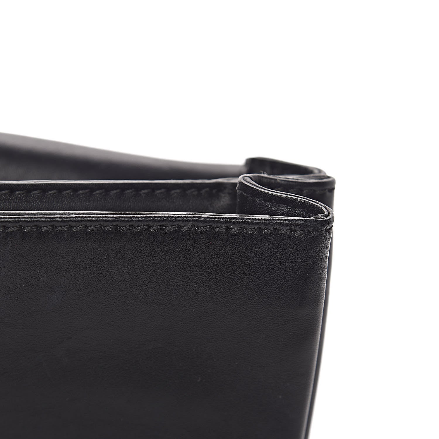 Valentino Garavani Vitello Flap Accordion Shoulder Flap Black 12 of 25