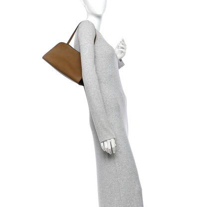 The Row Polished Saddle Calfskin Peggy Clutch Dark Muschio 2 of 10