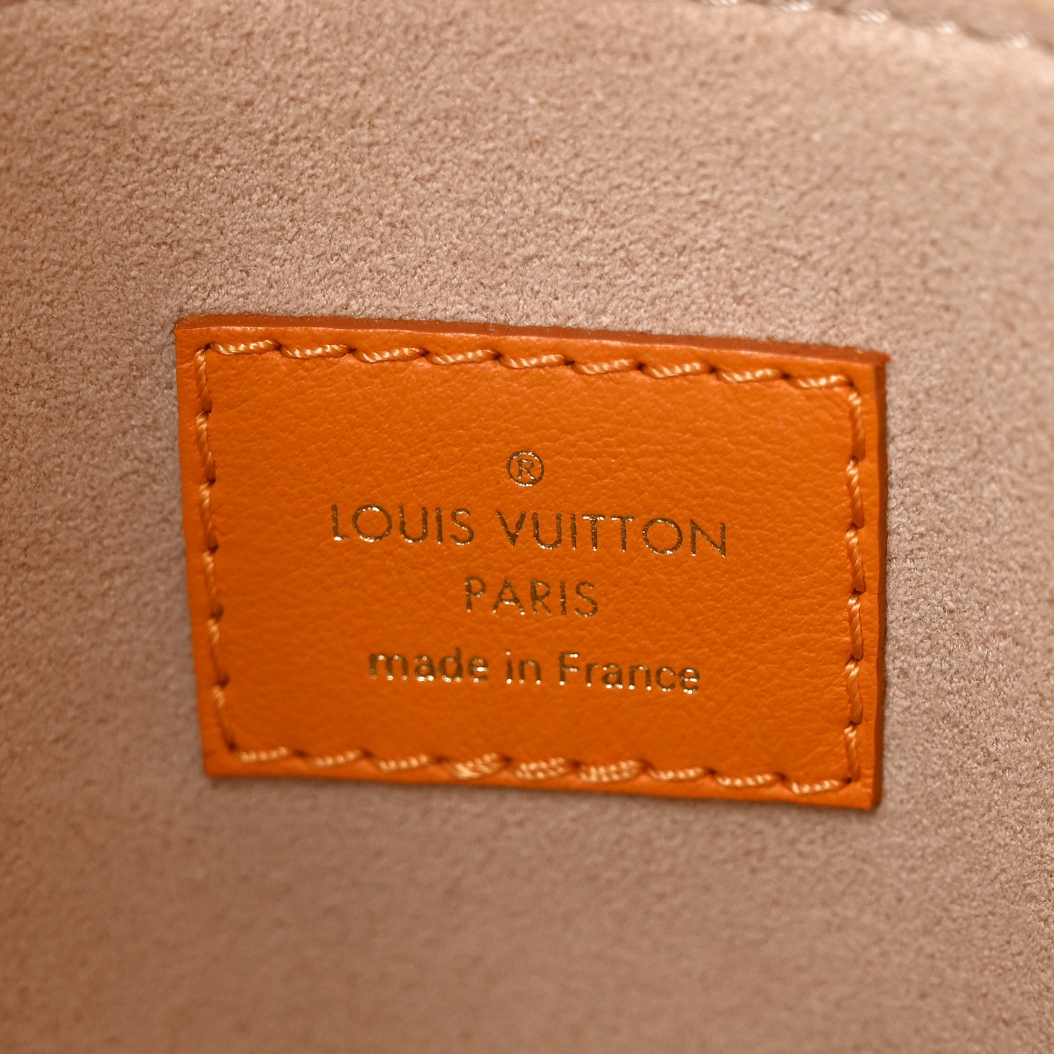 Louis Vuitton Mahina On My Side PM Summer Gold 6 of 9