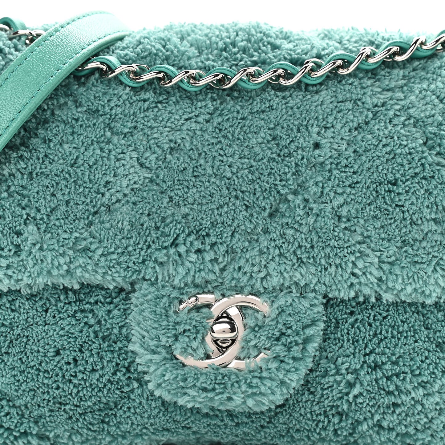 Lambskin Calfskin Mixed Fibers Quilted Medium Flap Green