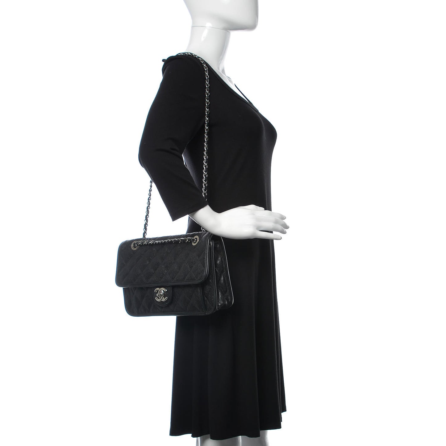 Caviar Quilted Medium French Riviera Flap Black