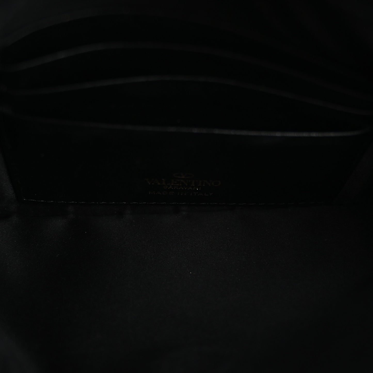 Vitello Medium Rockstud Envelope Flat Wristlet Pouch Black