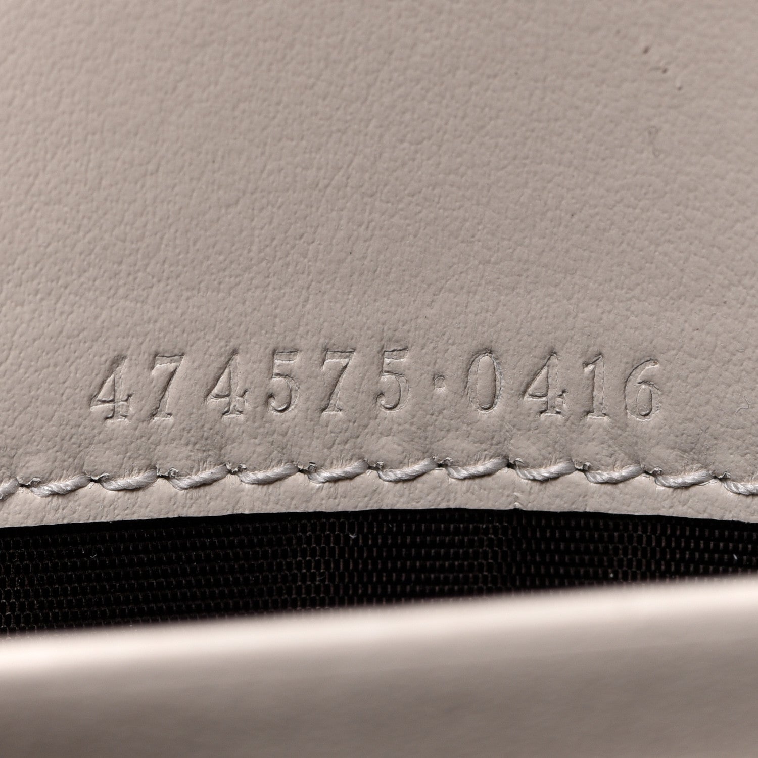 Gucci Calfskin Matelasse GG Marmont Chain Wallet Mystic White 7 of 13