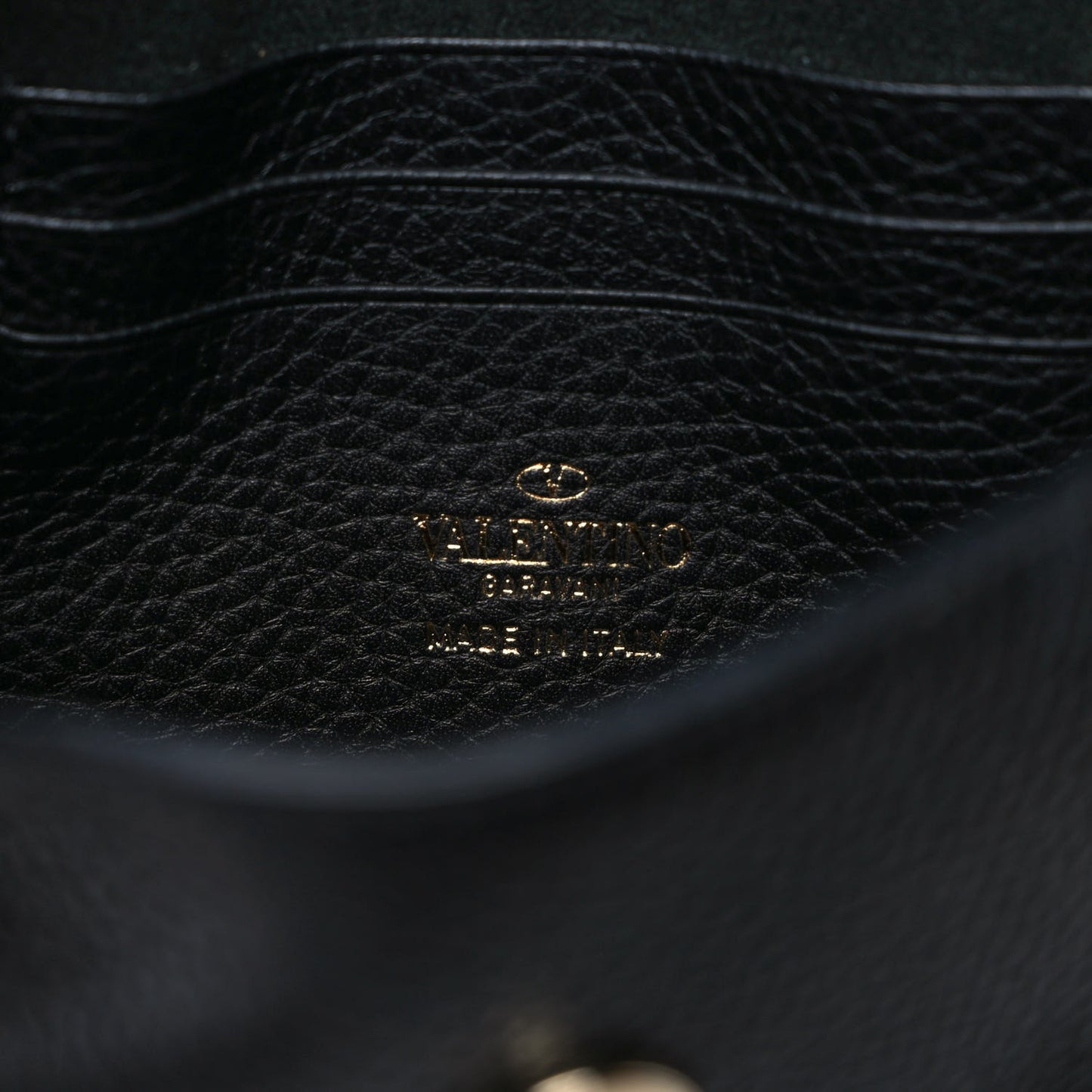 Grainy Calfskin Rockstud Crossbody Pouch Black