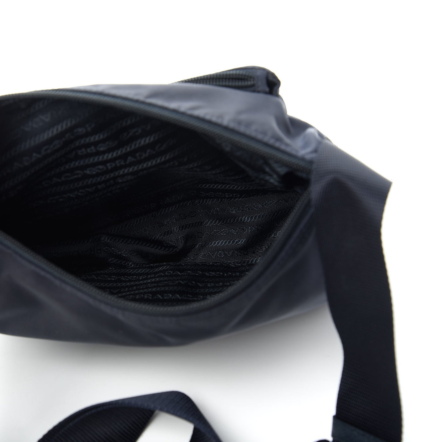 Tessuto Nylon Saffiano Messenger Bag Baltico