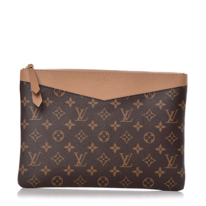 Louis Vuitton Monogram Daily Pouch Sesame 1 of 7