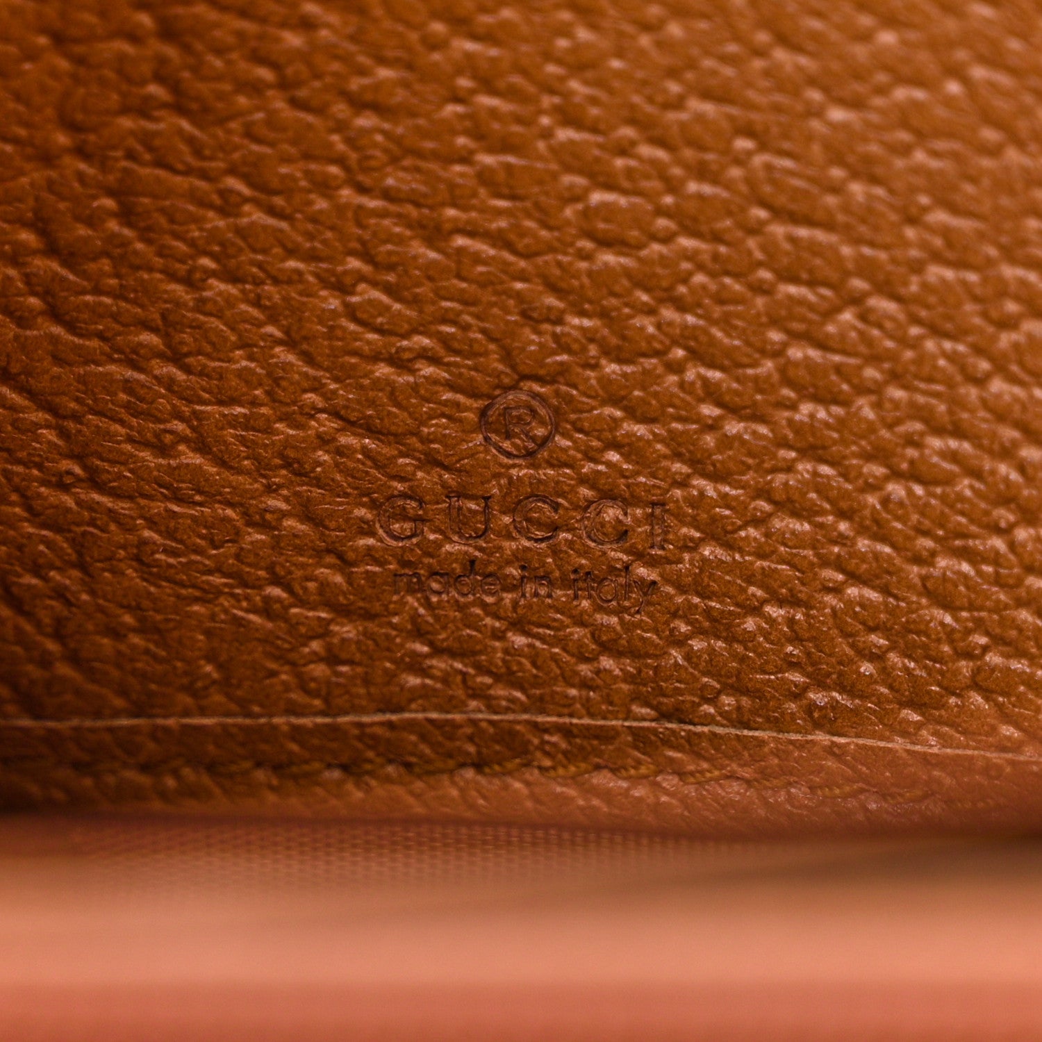 Gucci X MLB GG Monogram NY Yankees Zip Around Wallet Beige Ruggine Ivory 6 of 12