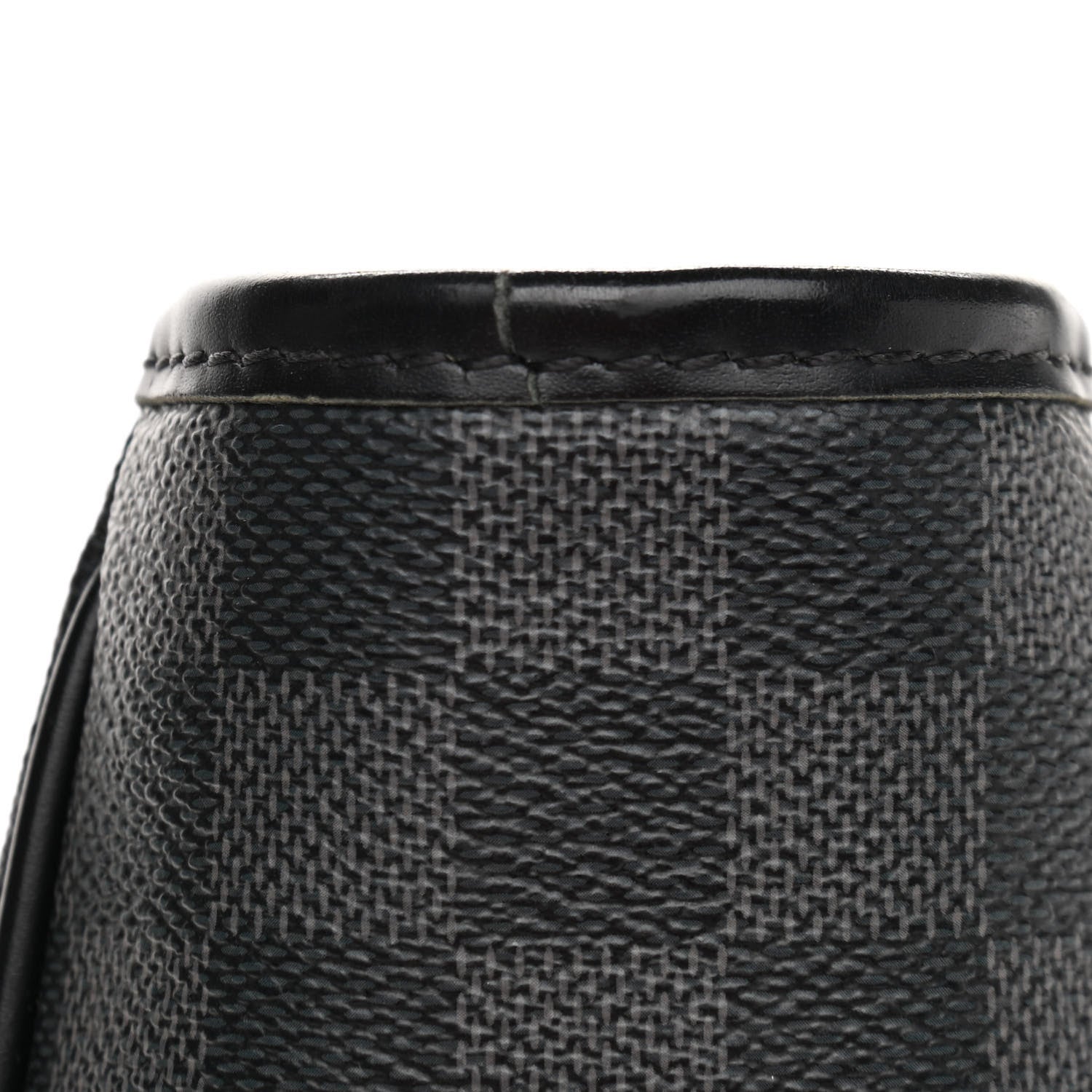 Louis Vuitton Damier Graphite Tadao 21 of 33