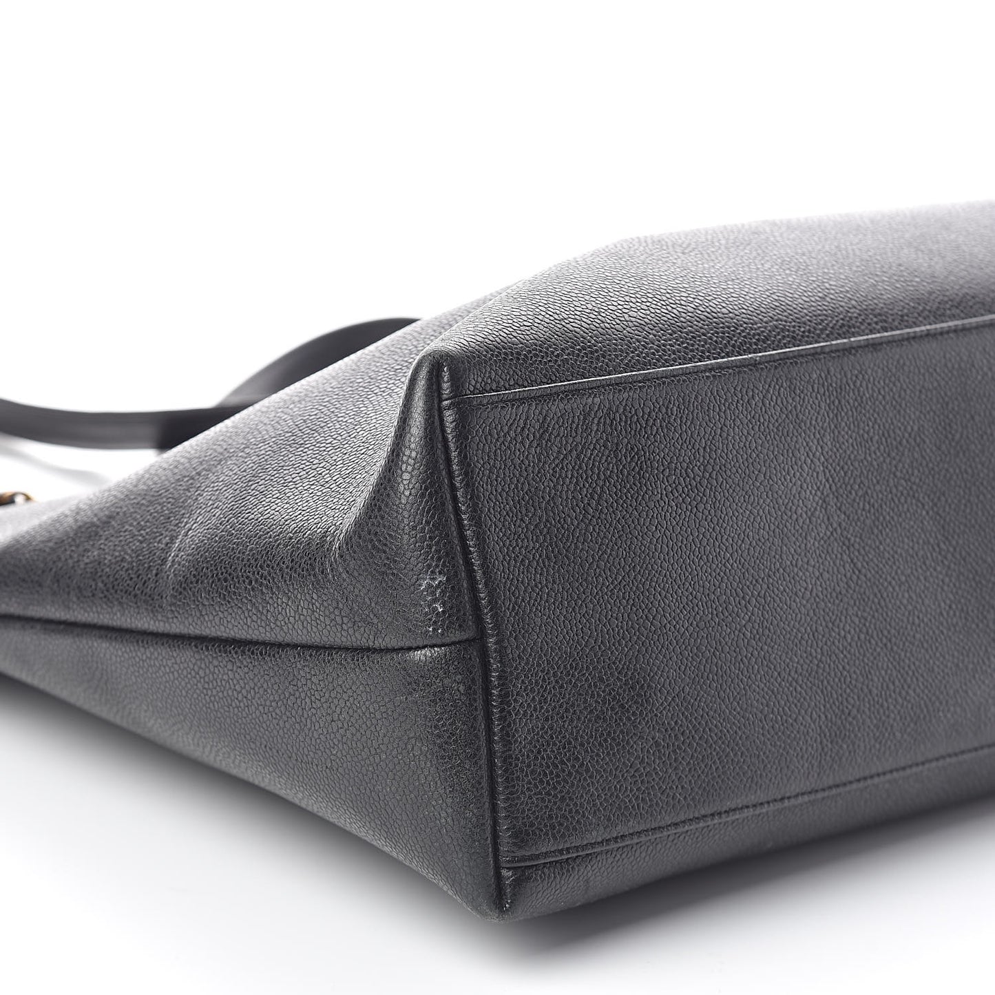 Caviar Large CC Shoulder Bag Black