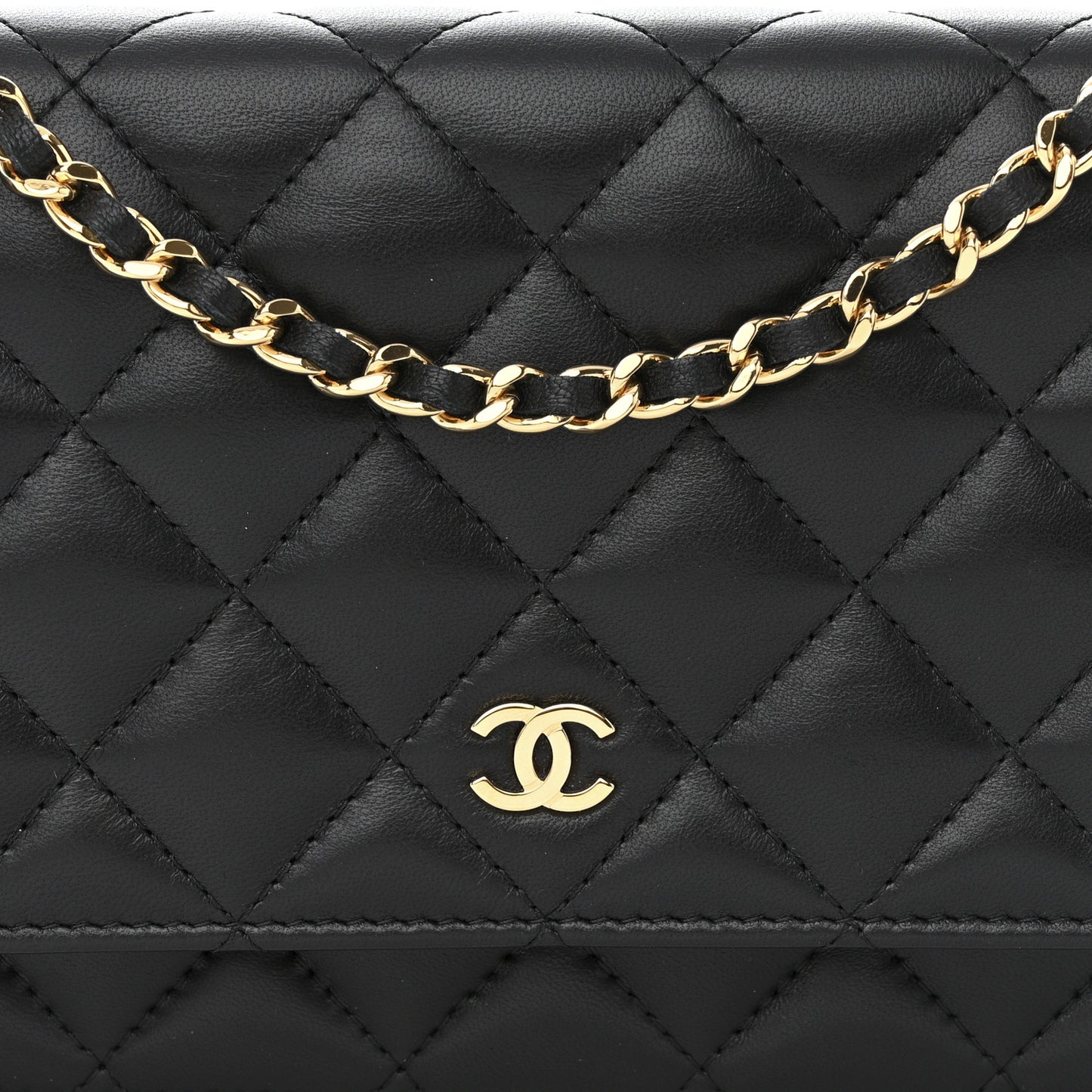 Lambskin Quilted Wallet On Chain WOC Black