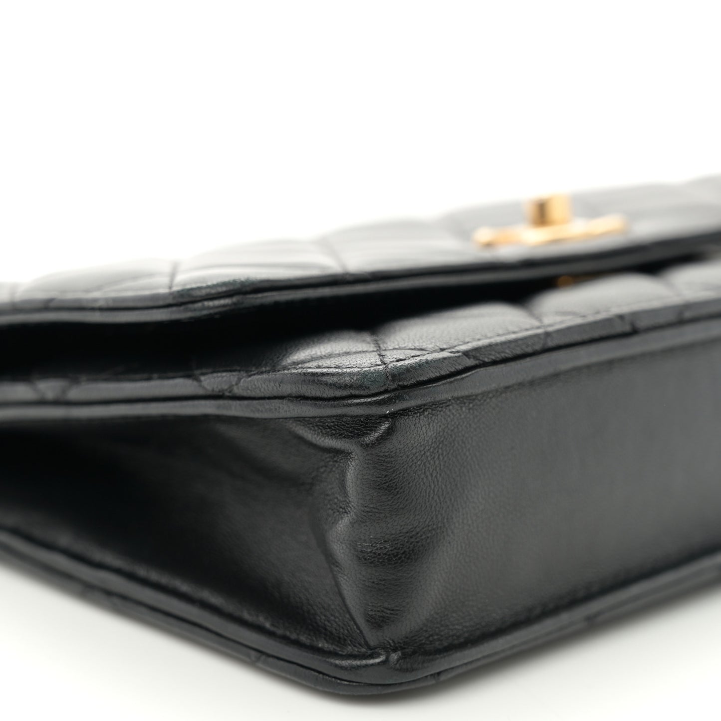 Lambskin Quilted CC Pearl Crush Wallet on Chain WOC Black