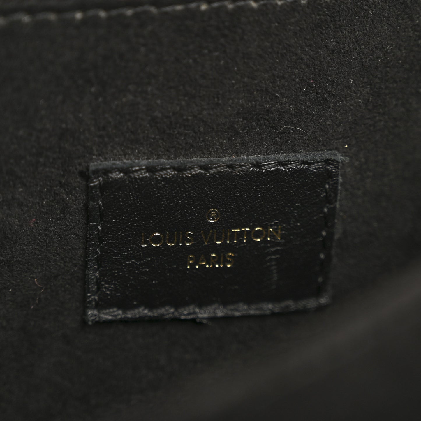 Reverse Monogram Pochette Metis