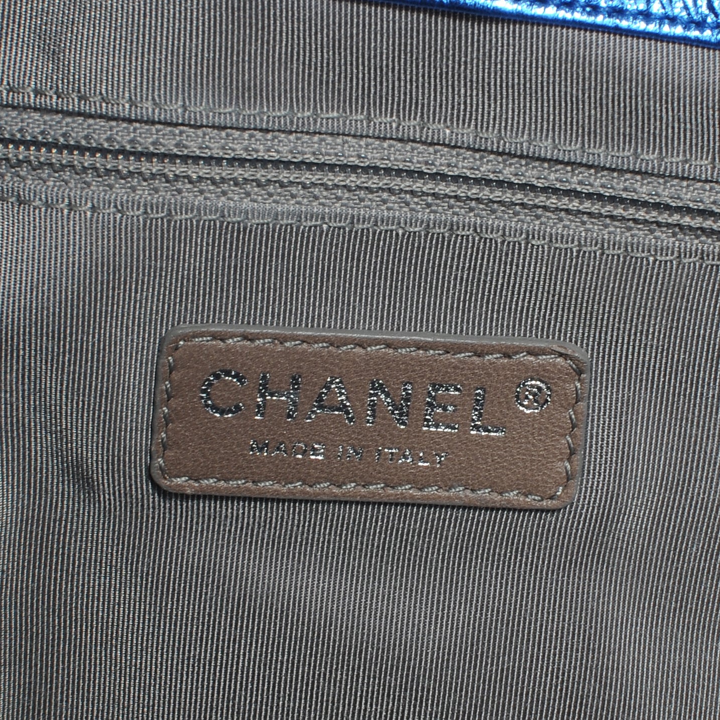 Chanel Leather Modern Chain Tote Metallic Blue 6 of 7