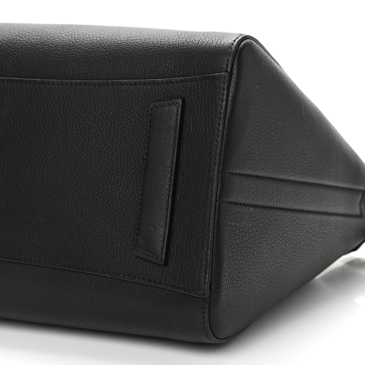 Sugar Goatskin Medium Antigona Black
