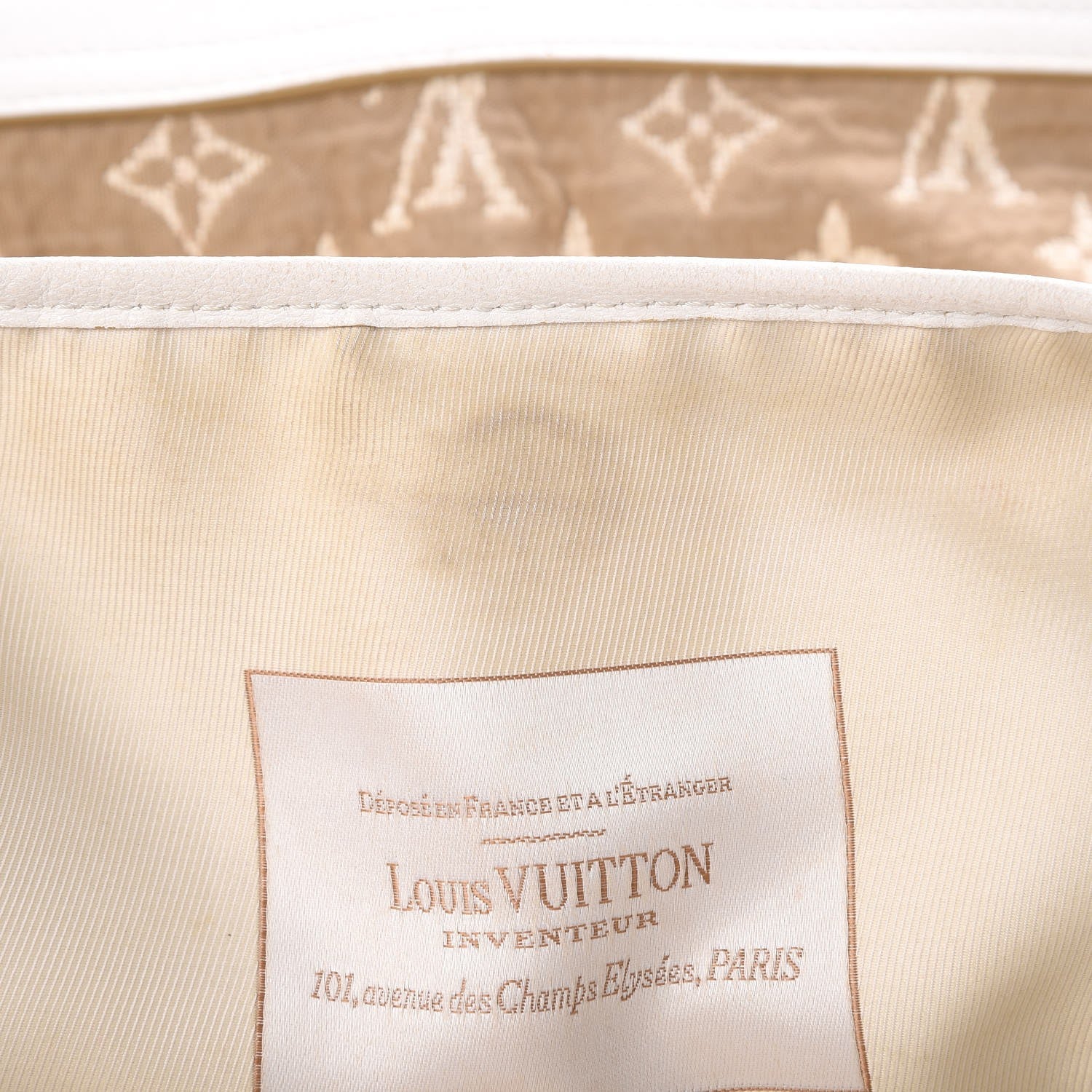 Louis Vuitton Monogram Sabbia Besace White 8 of 20