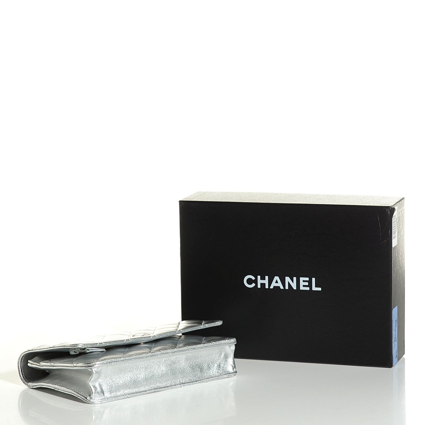 Lambskin Quilted Wallet On Chain WOC Silver