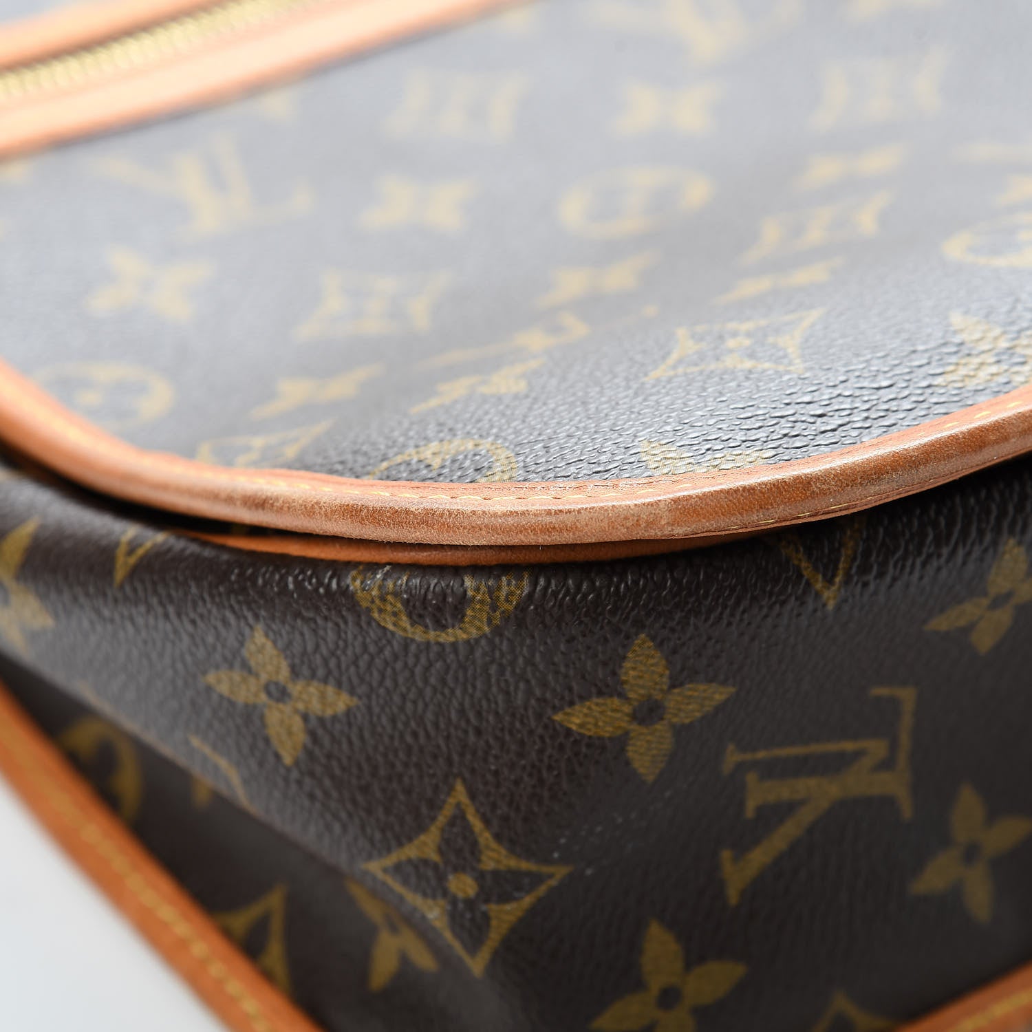 Louis Vuitton Monogram Bosphore GM 9 of 19