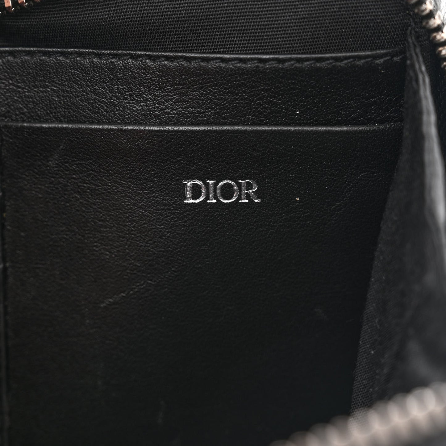 Oblique Pouch Beige Black