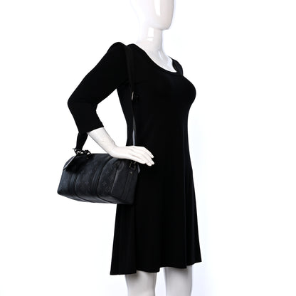 Louis Vuitton Reverse Monogram Eclipse City Keepall 2 of 8