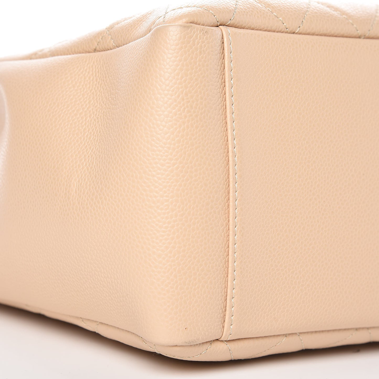 Caviar Quilted Grand Shopping Tote GST Beige Clair
