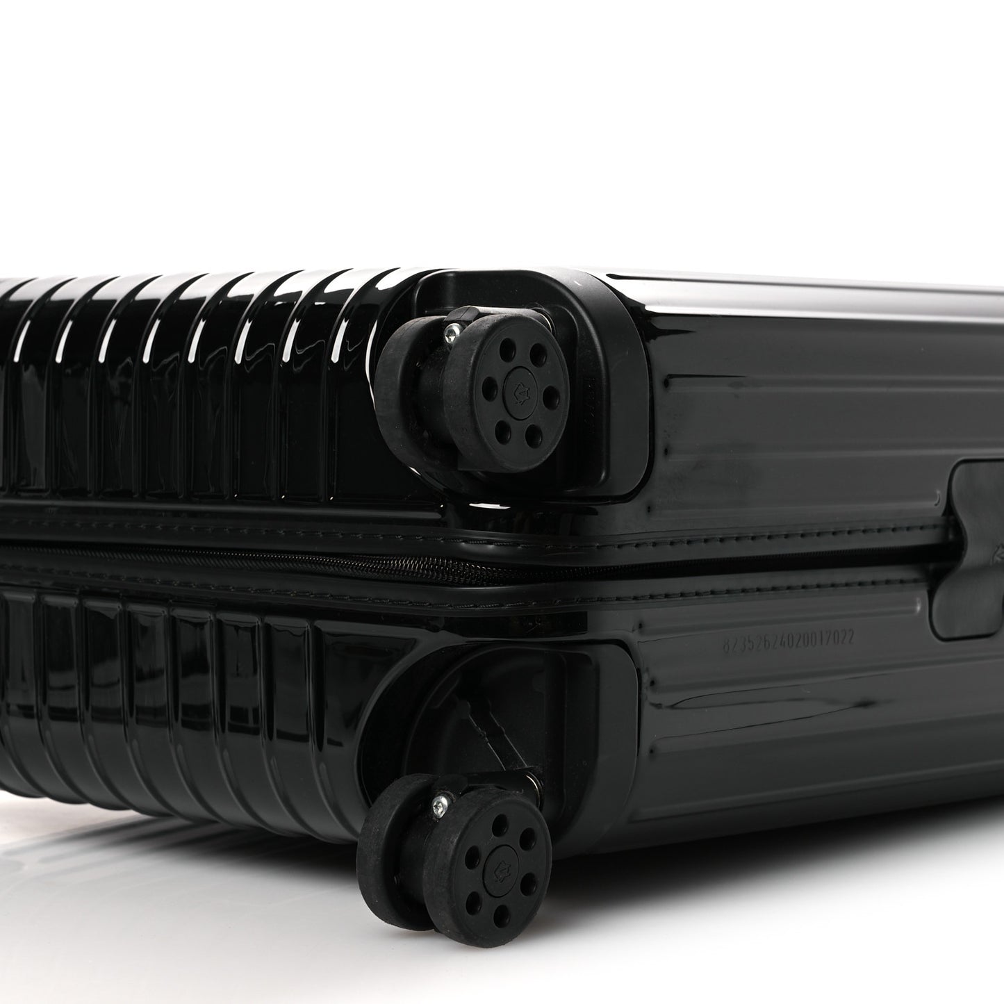 Gloss Polycarbonate Essential Cabin Black