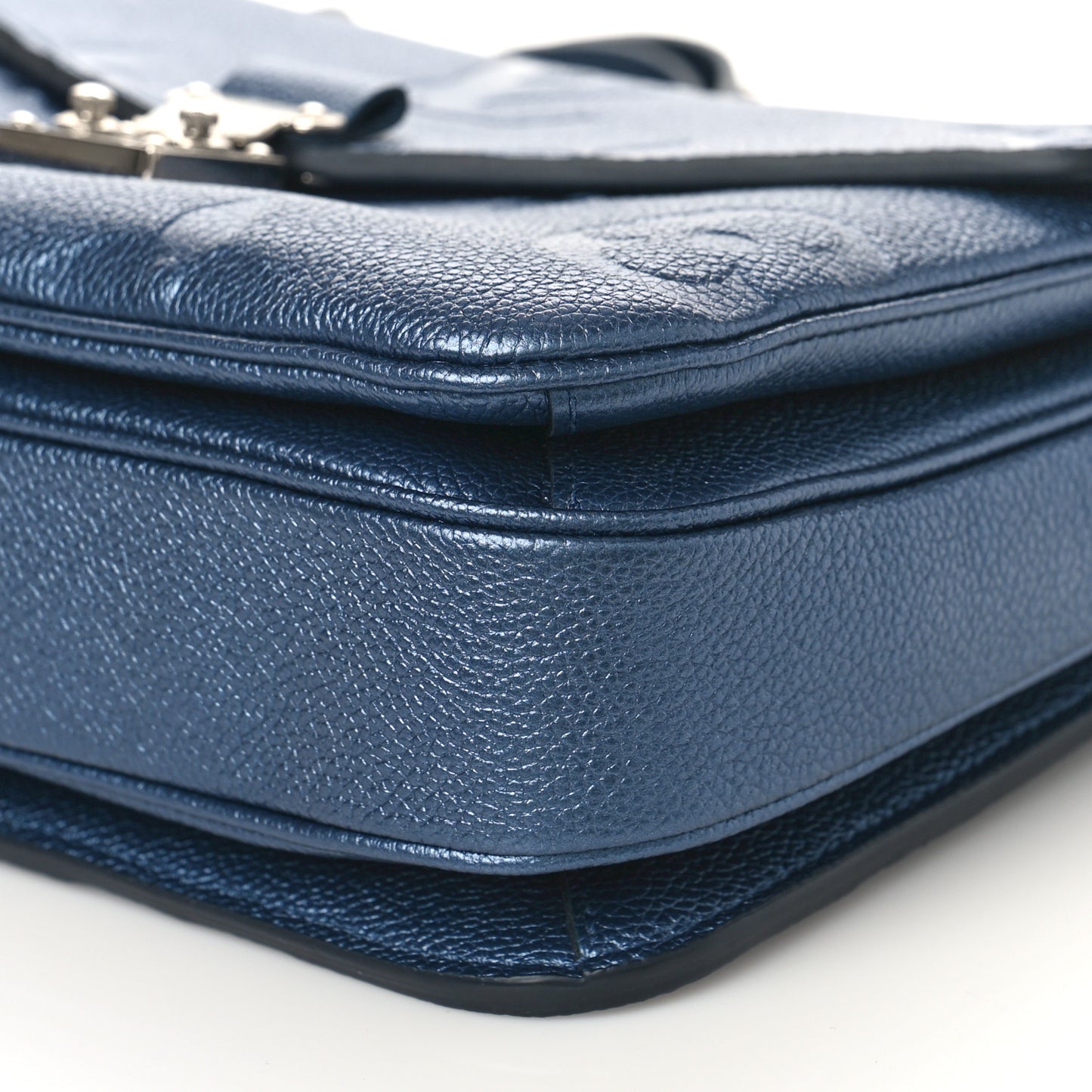 Metallic Empreinte Monogram Giant Pochette Metis Navy Nacre