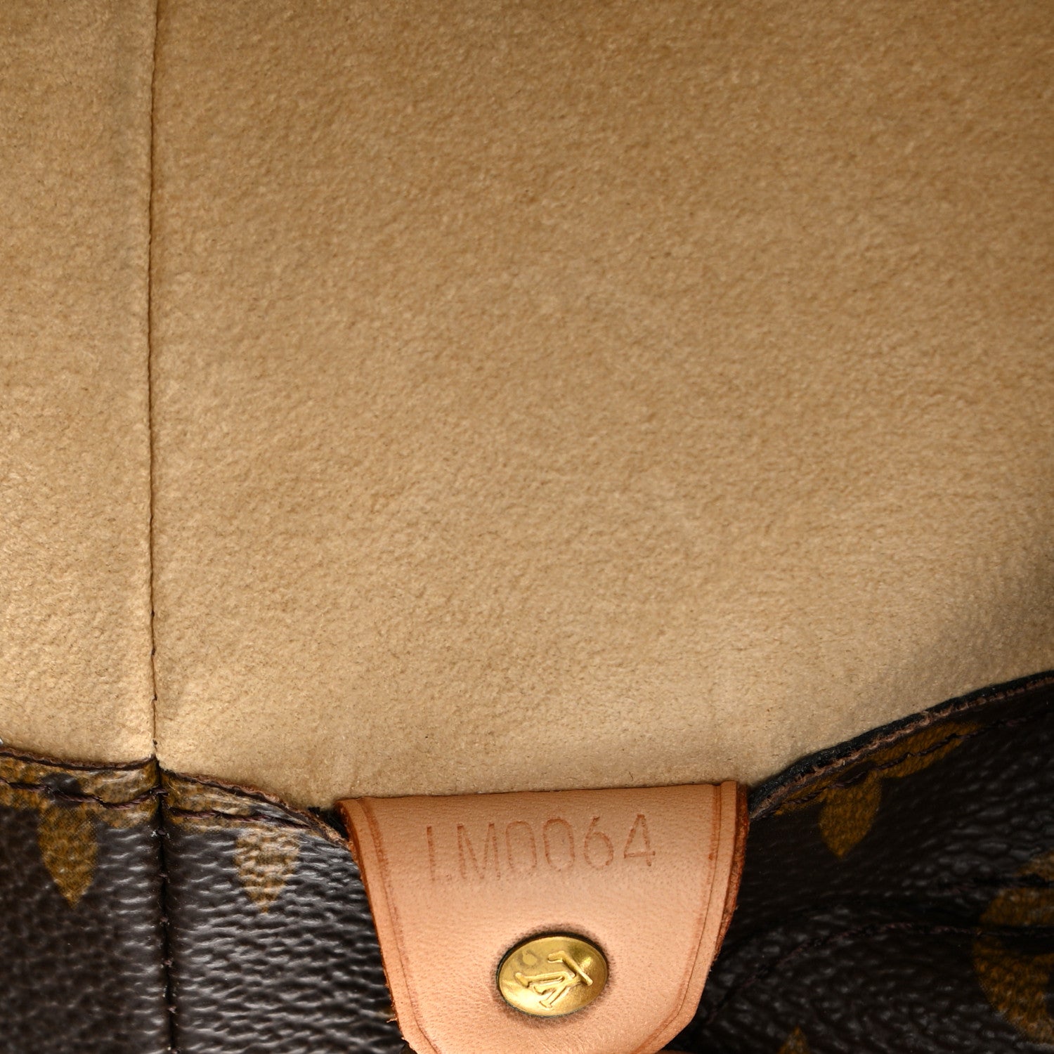 Louis Vuitton Monogram Luco 7 of 12