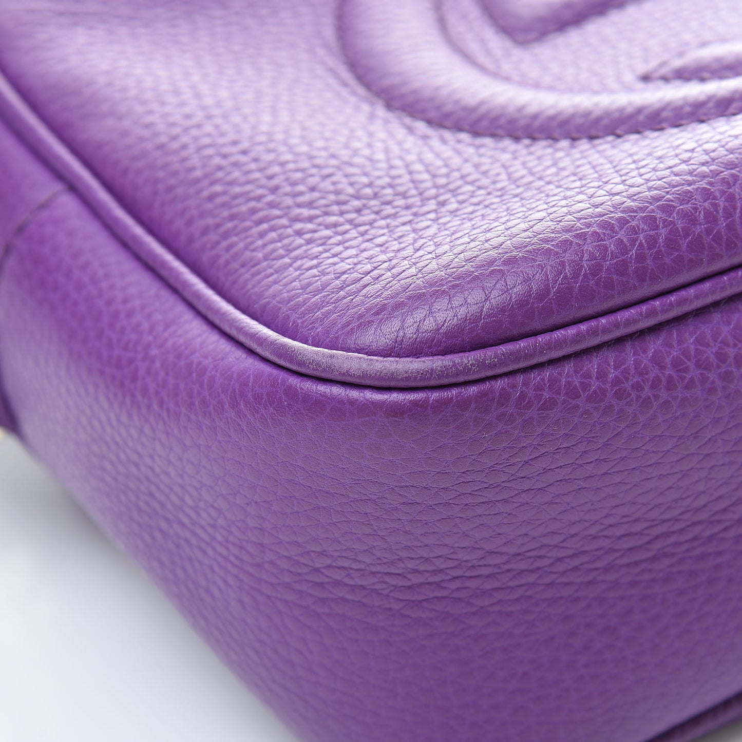 Pebbled Calfskin Small Soho Disco Bag Shine Purple