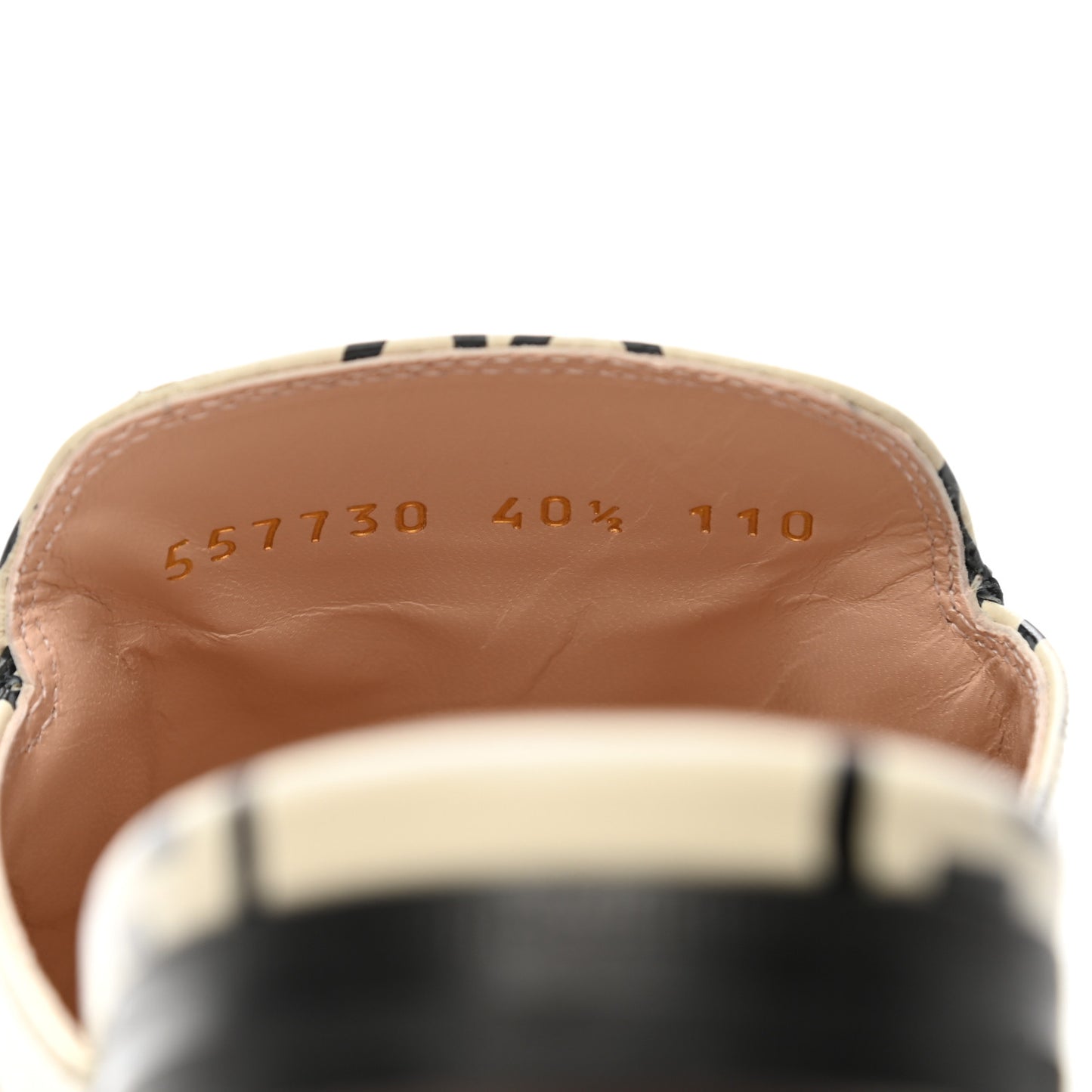 Azalea Calfskin GG Monogram Bi-Color Debossed Womens Princetown Slippers 40.5 Mystic White Black