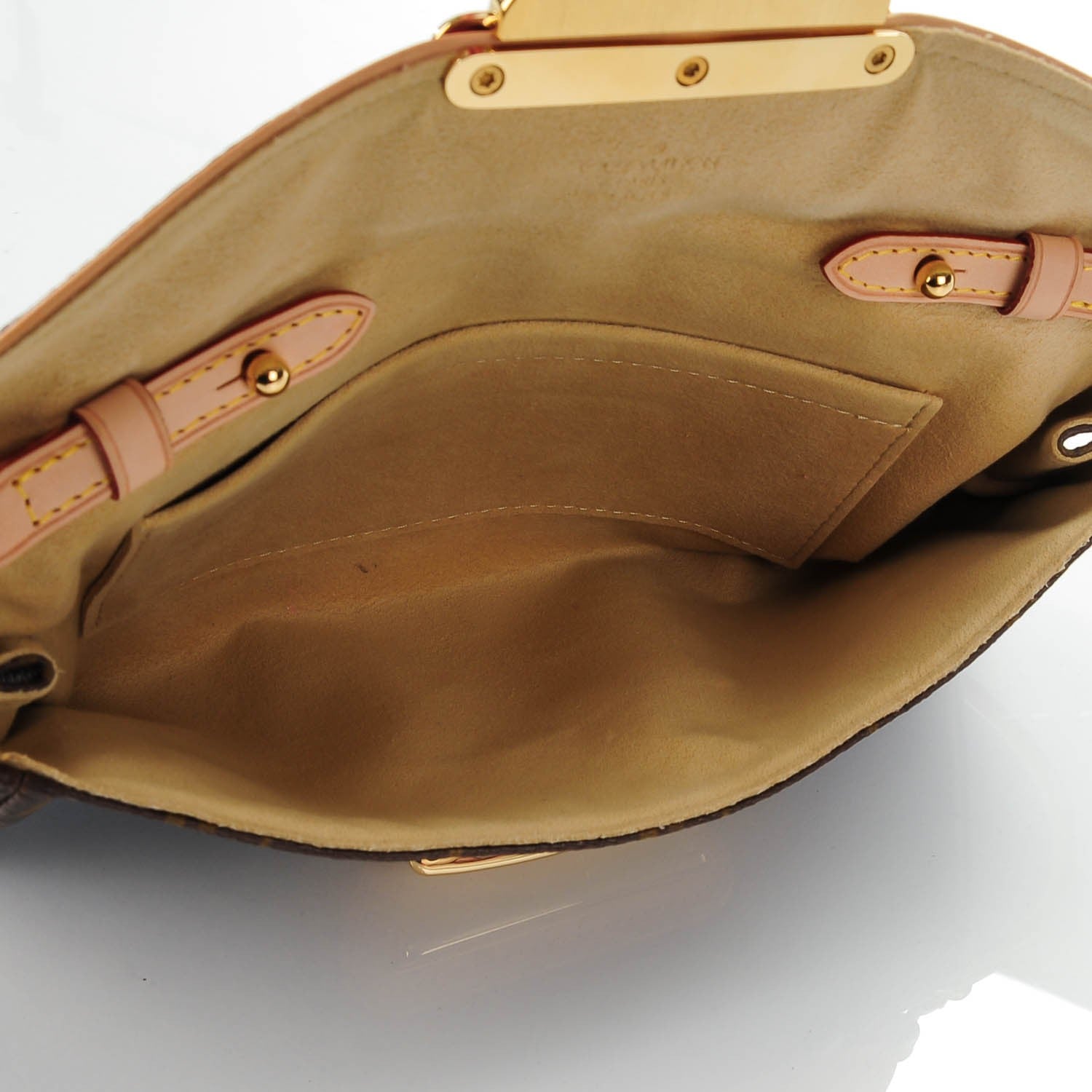 Louis Vuitton Monogram Beverly Clutch 5 of 7