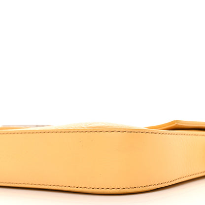 Fendi Vitello Enamel Interchangeable Strap Baguette Giallo Alchemy 9 of 13