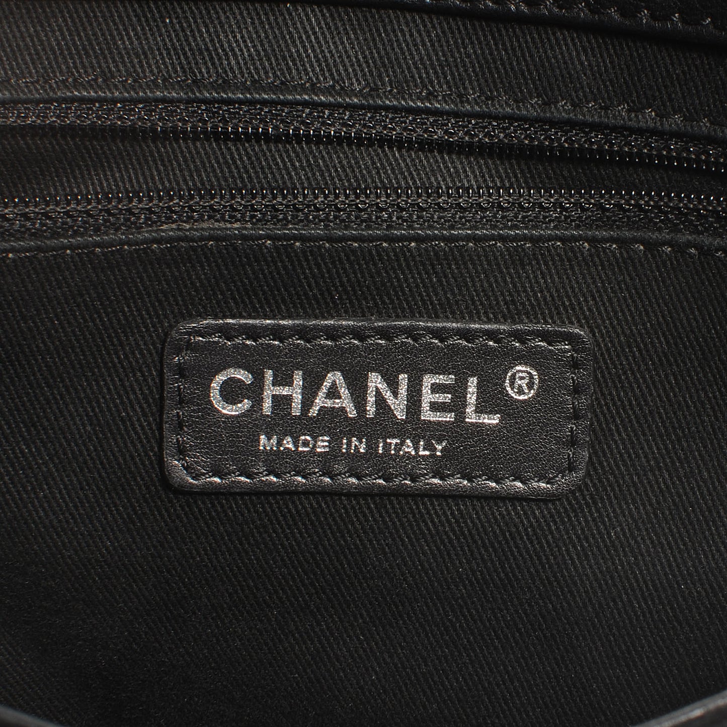 Leather Diamond Stitch Large Messenger Black