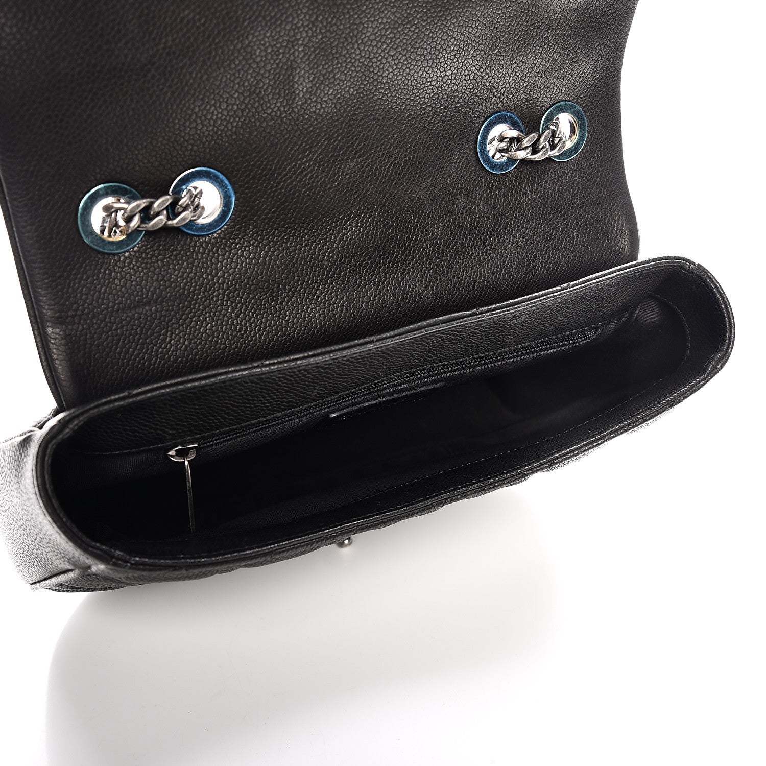 Chanel Caviar Quilted Casual Pocket Messenger Flap Black 5 of 11