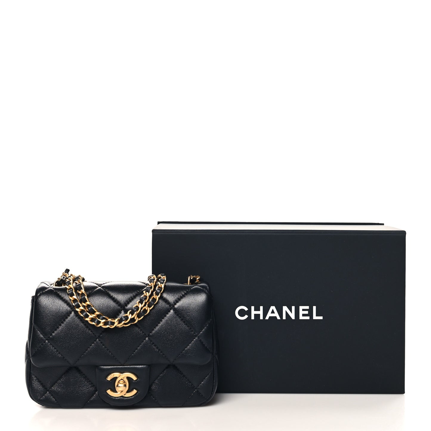 Lambskin Quilted Pearl Small Flap Black