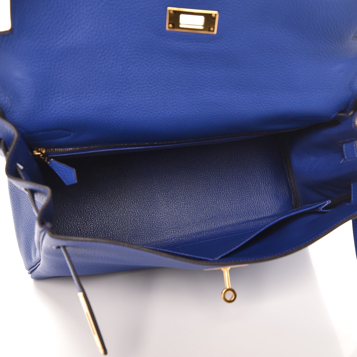 Togo Kelly Retourne 32 Bleu Electrique