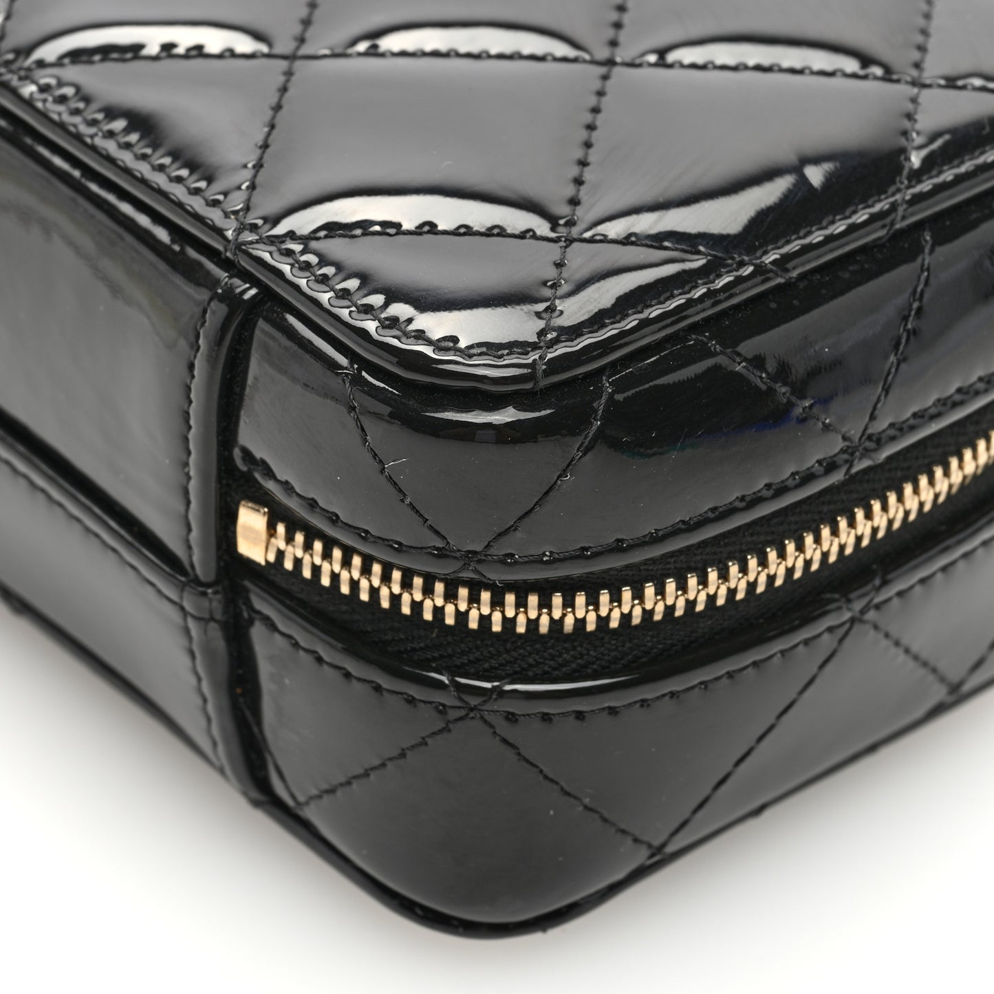 Patent Quilted Mini Pick Me Up Vanity Case Black